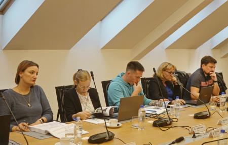 11. REDNA SEJA OBČINSKEGA SVETA 06 FOTO TINE ŠUBIC